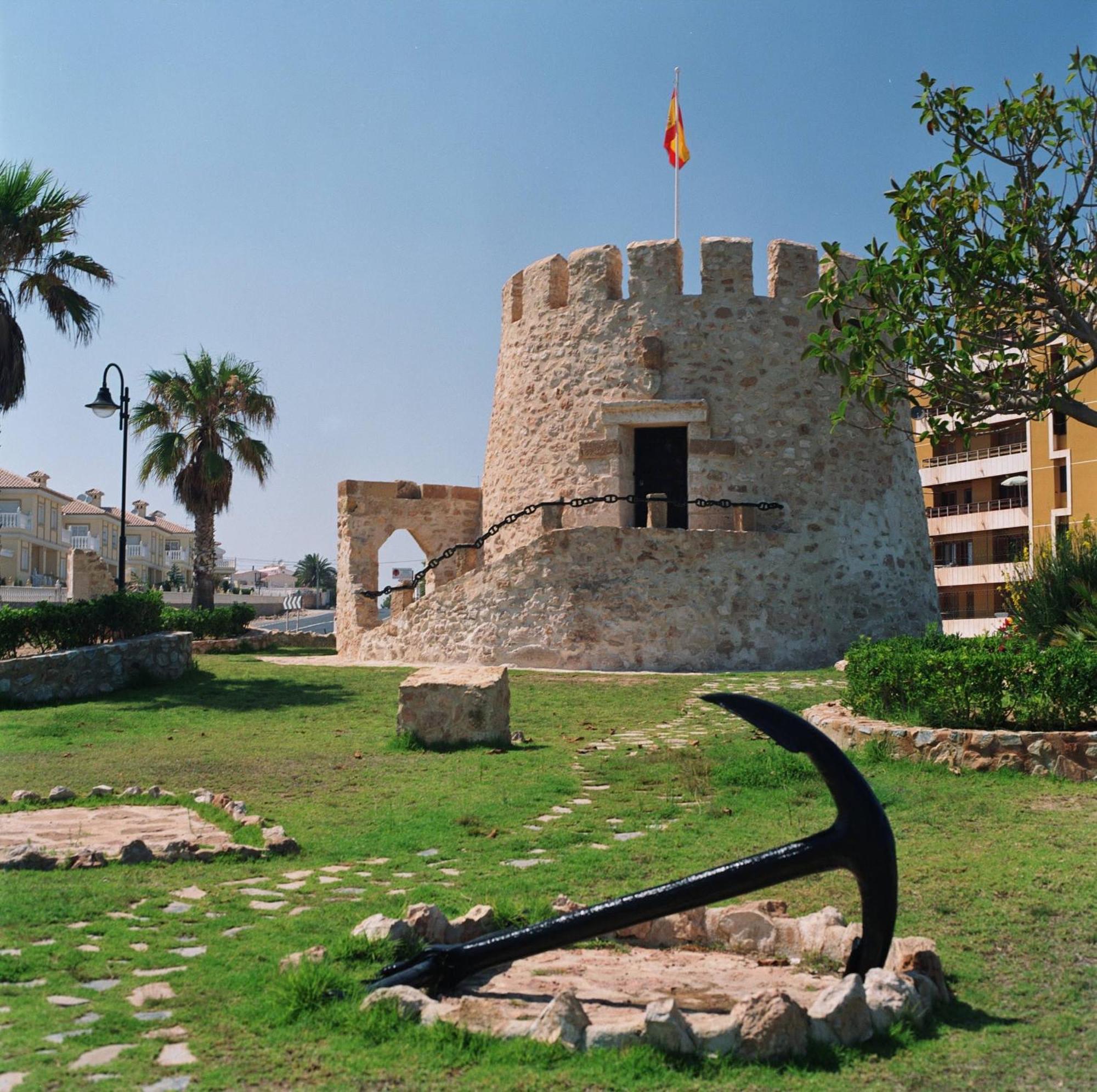 Homely Apartments Casa Torres Torrevieja Eksteriør billede